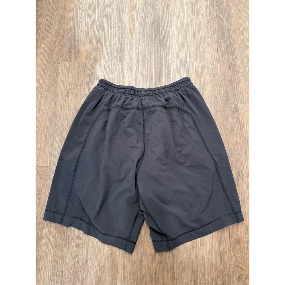 Lululemon Mens Black Athletic Training Shorts Drawstring Waist Large 9 Inseam